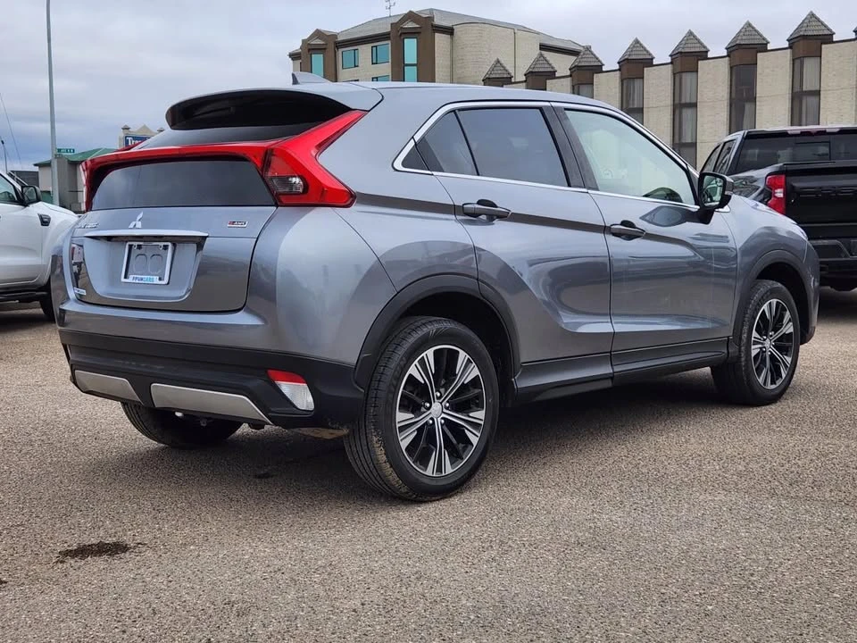 2020 Mitsubishi Eclipse Cross - Image 5 of 10