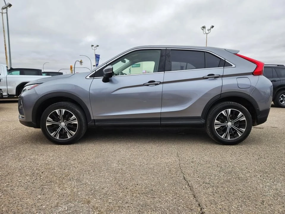 2020 Mitsubishi Eclipse Cross - Image 8 of 10