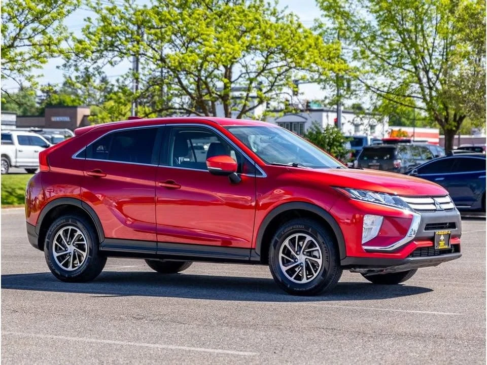 2020 Mitsubishi Eclipse Cross - Image 7 of 19