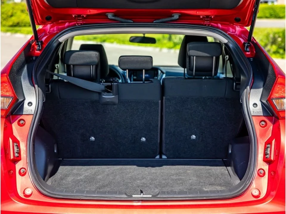 2020 Mitsubishi Eclipse Cross - Image 16 of 19