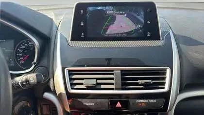 2020 Mitsubishi Eclipse Cross - Image 13 of 16