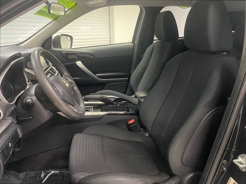 2020 Mitsubishi Eclipse Cross - Image 11 of 20