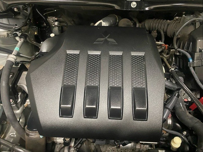 2020 Mitsubishi Eclipse Cross - Image 17 of 20