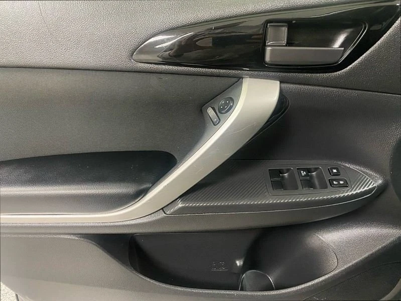 2020 Mitsubishi Eclipse Cross - Image 9 of 20
