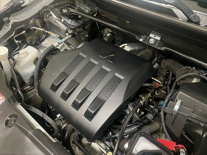 2020 Mitsubishi Eclipse Cross - Image 18 of 20