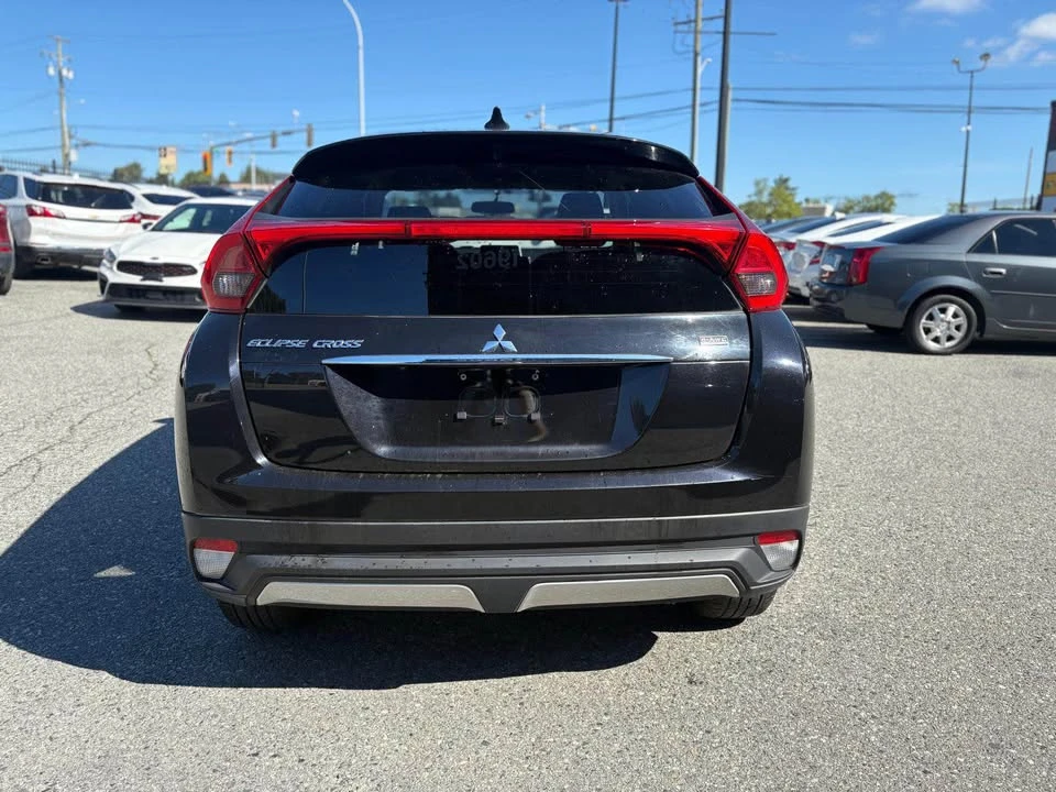2020 Mitsubishi Eclipse Cross - Image 7 of 16