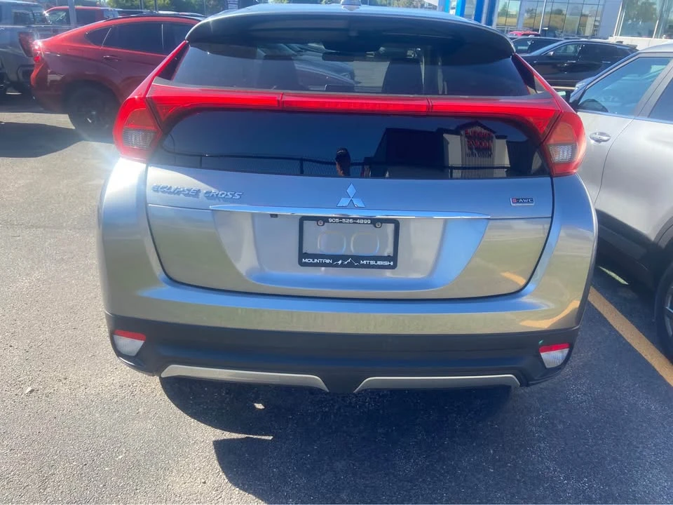 2020 Mitsubishi Eclipse Cross - Image 5 of 8