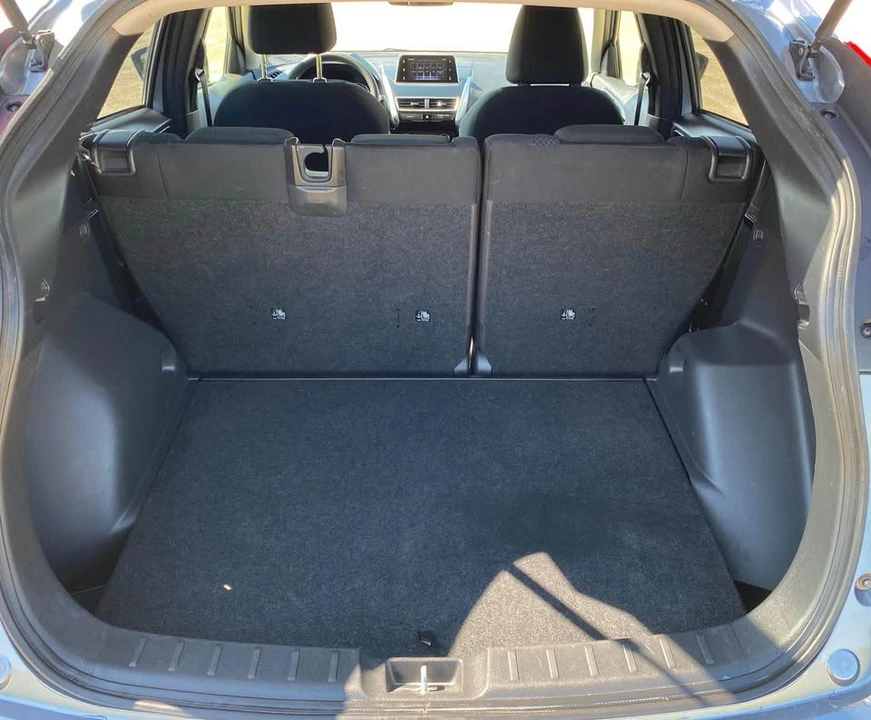 2020 Mitsubishi Eclipse Cross - Image 17 of 17