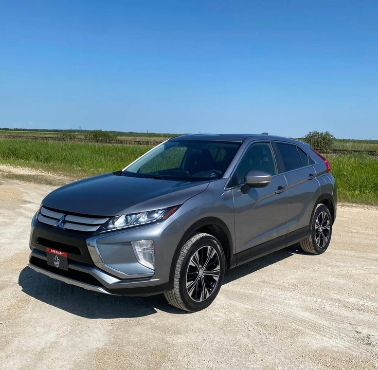 2020 Mitsubishi Eclipse Cross - Image 2 of 17