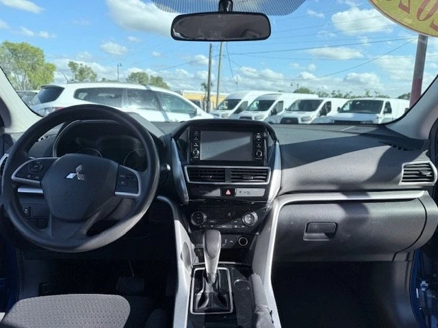 2020 Mitsubishi Eclipse Cross - Image 4 of 5