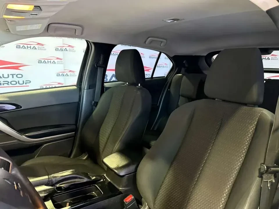 2020 Mitsubishi Eclipse Cross - Image 9 of 10