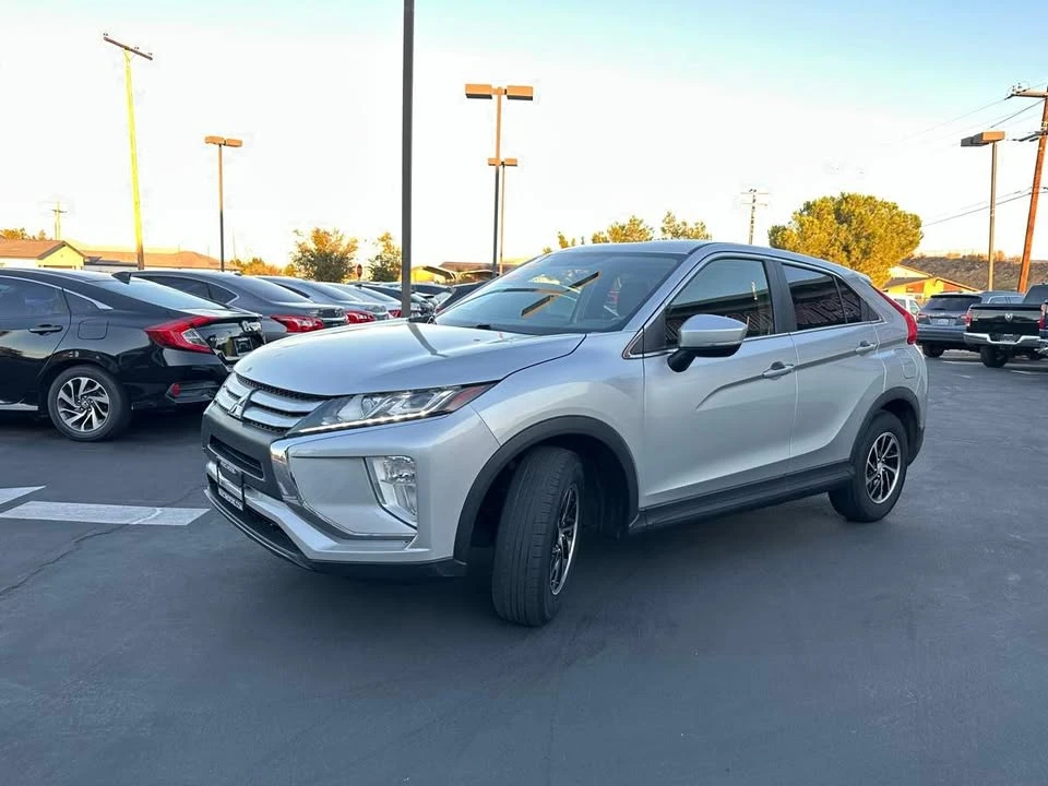 2020 Mitsubishi Eclipse Cross - Image 2 of 6
