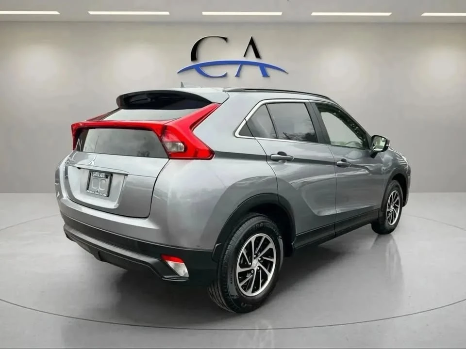 2020 Mitsubishi Eclipse Cross - Image 5 of 17