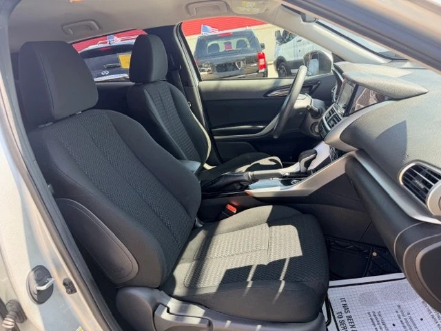 2020 Mitsubishi Eclipse Cross - Image 14 of 15