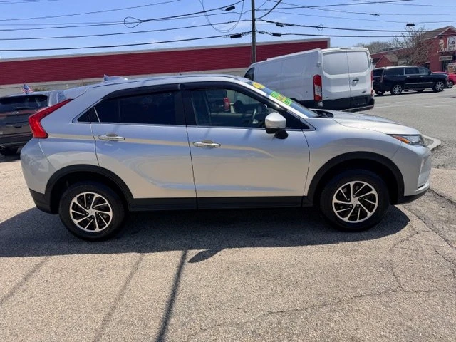 2020 Mitsubishi Eclipse Cross - Image 3 of 15