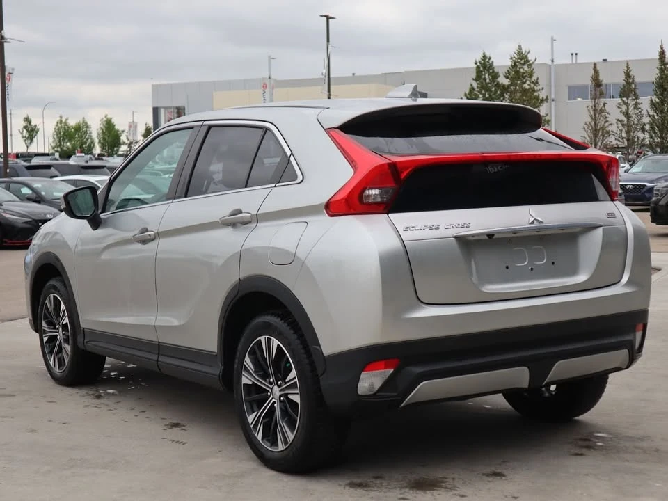 2020 Mitsubishi Eclipse Cross - Image 4 of 19