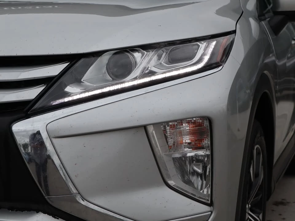 2020 Mitsubishi Eclipse Cross - Image 7 of 19