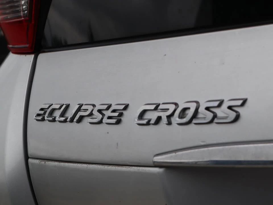 2020 Mitsubishi Eclipse Cross - Image 11 of 19