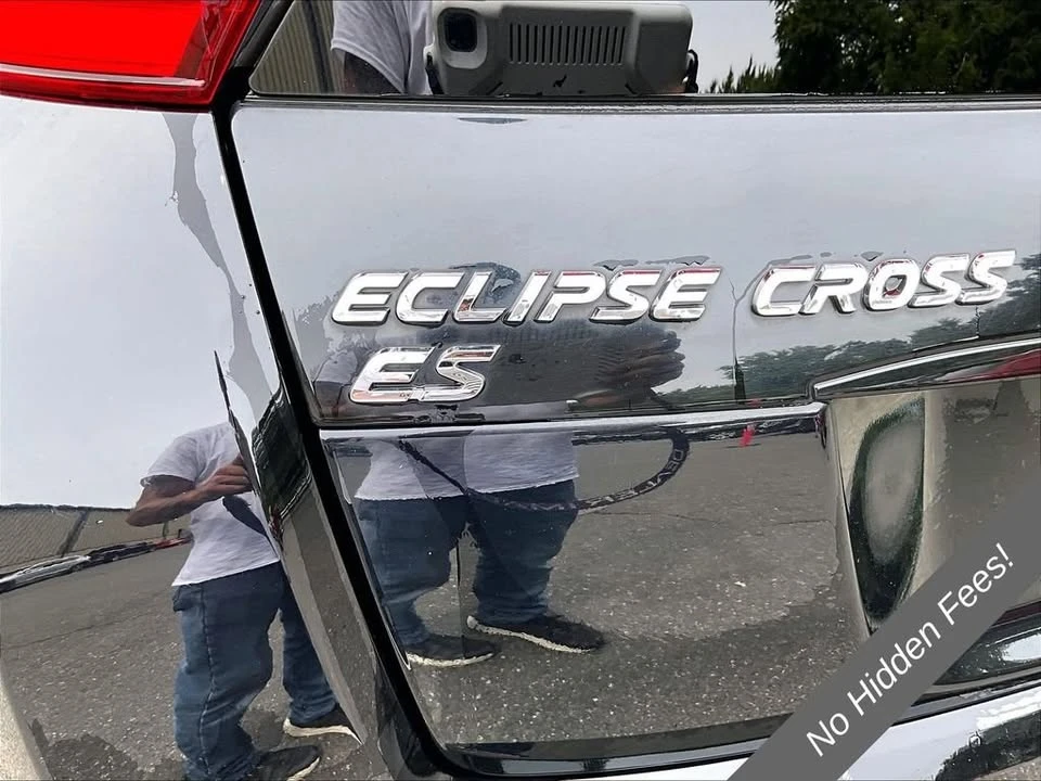 2020 Mitsubishi Eclipse Cross - Image 2 of 20