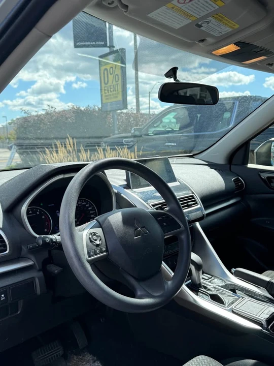 2020 Mitsubishi Eclipse Cross - Image 9 of 9