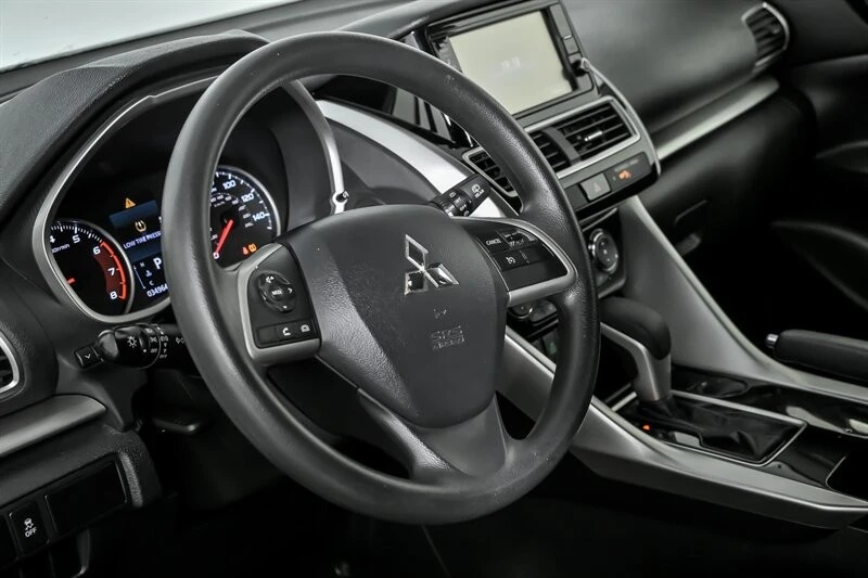 2020 Mitsubishi Eclipse Cross - Image 20 of 21