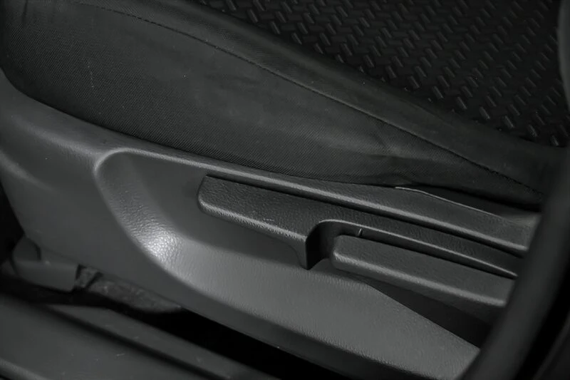 2020 Mitsubishi Eclipse Cross - Image 21 of 21