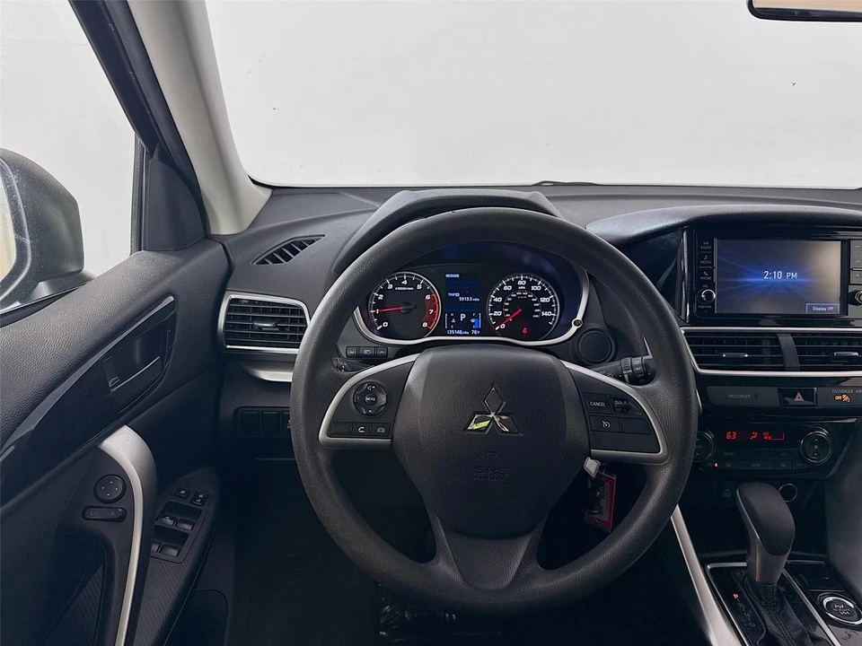 2020 Mitsubishi Eclipse Cross - Image 18 of 21