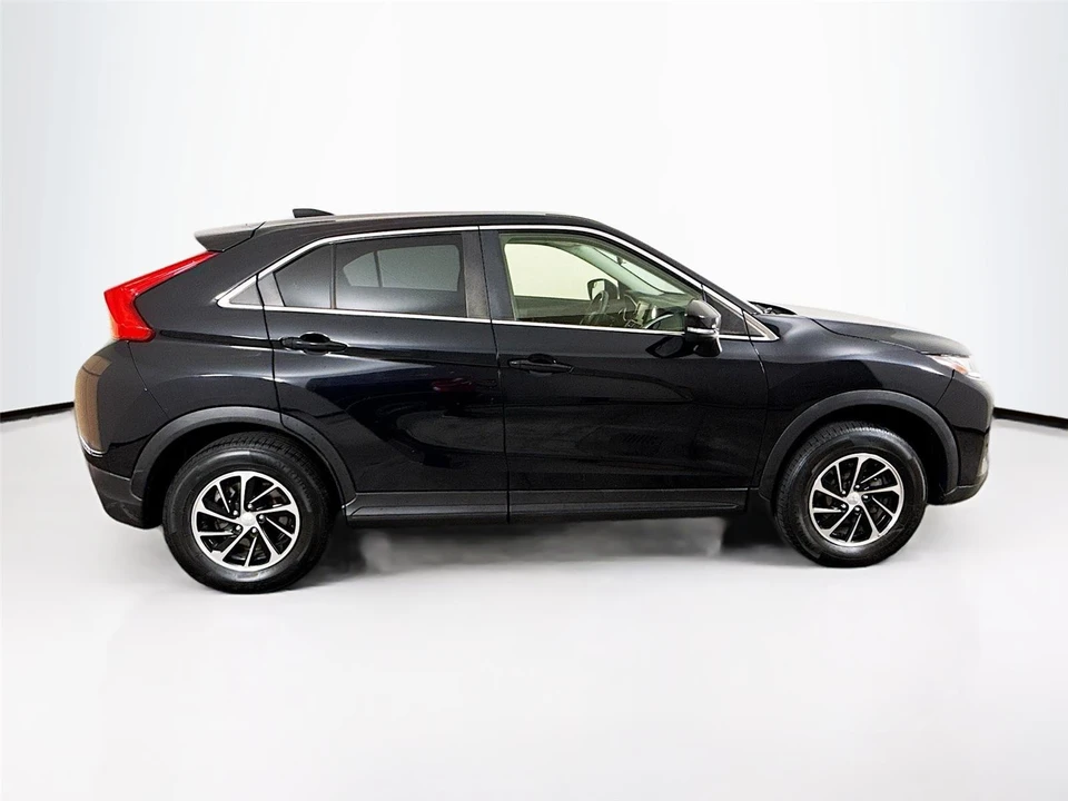 2020 Mitsubishi Eclipse Cross - Image 8 of 21