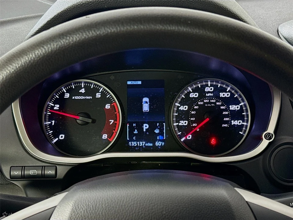 2020 Mitsubishi Eclipse Cross - Image 7 of 13
