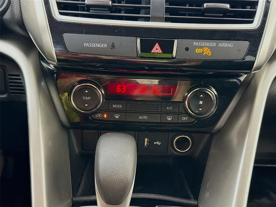 2020 Mitsubishi Eclipse Cross - Image 14 of 21