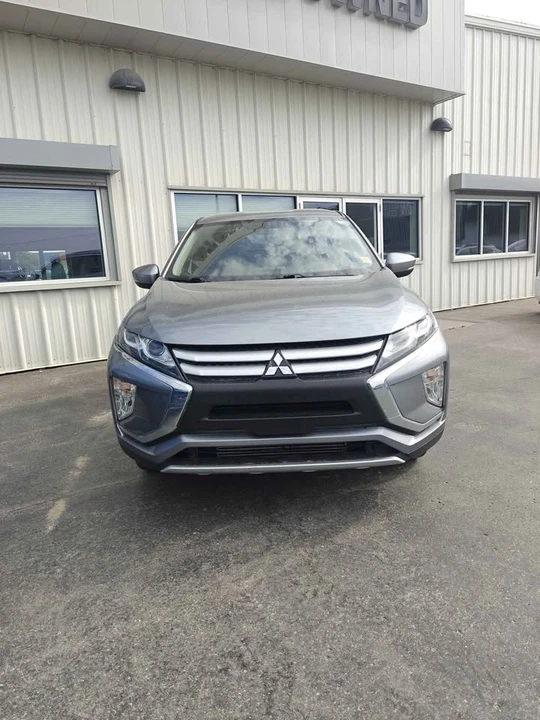 2020 Mitsubishi Eclipse Cross - Image 2 of 5