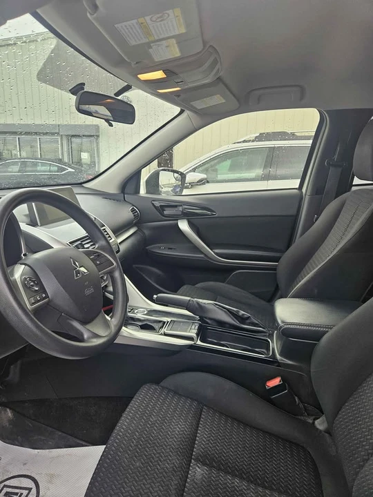 2020 Mitsubishi Eclipse Cross - Image 4 of 5