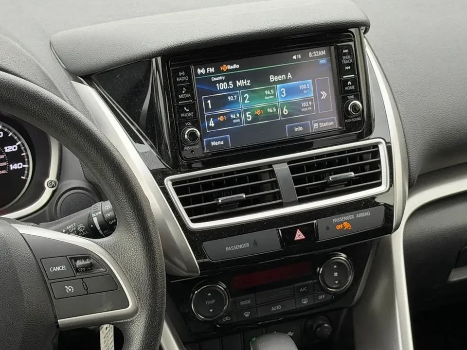 2020 Mitsubishi Eclipse Cross - Image 6 of 14