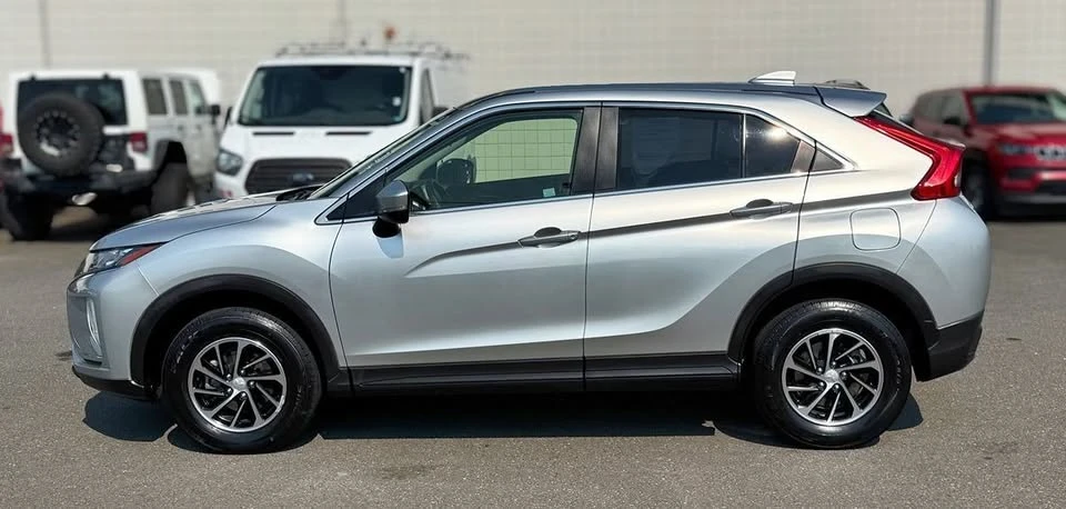 2020 Mitsubishi Eclipse Cross - Image 4 of 20