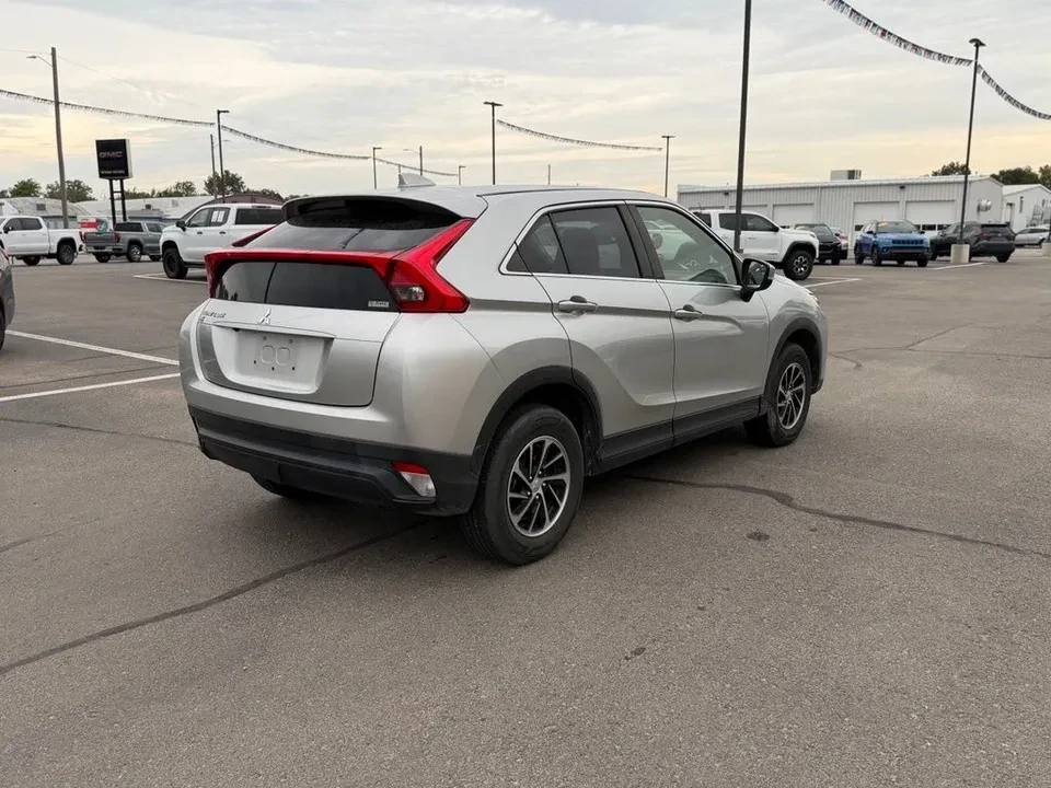 2020 Mitsubishi Eclipse Cross - Image 12 of 14
