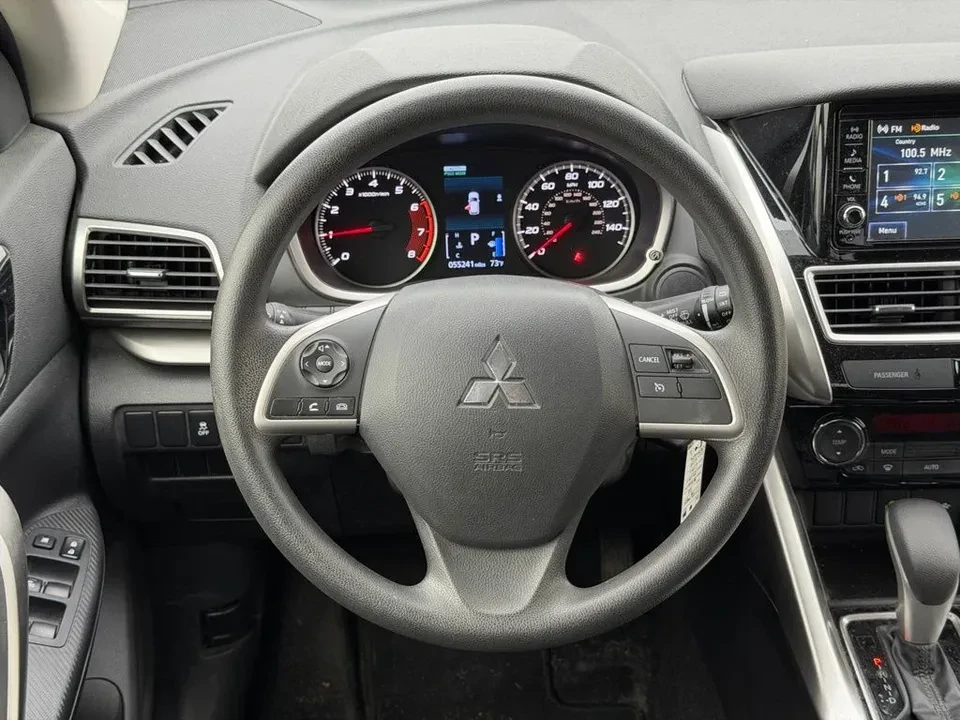 2020 Mitsubishi Eclipse Cross - Image 5 of 14