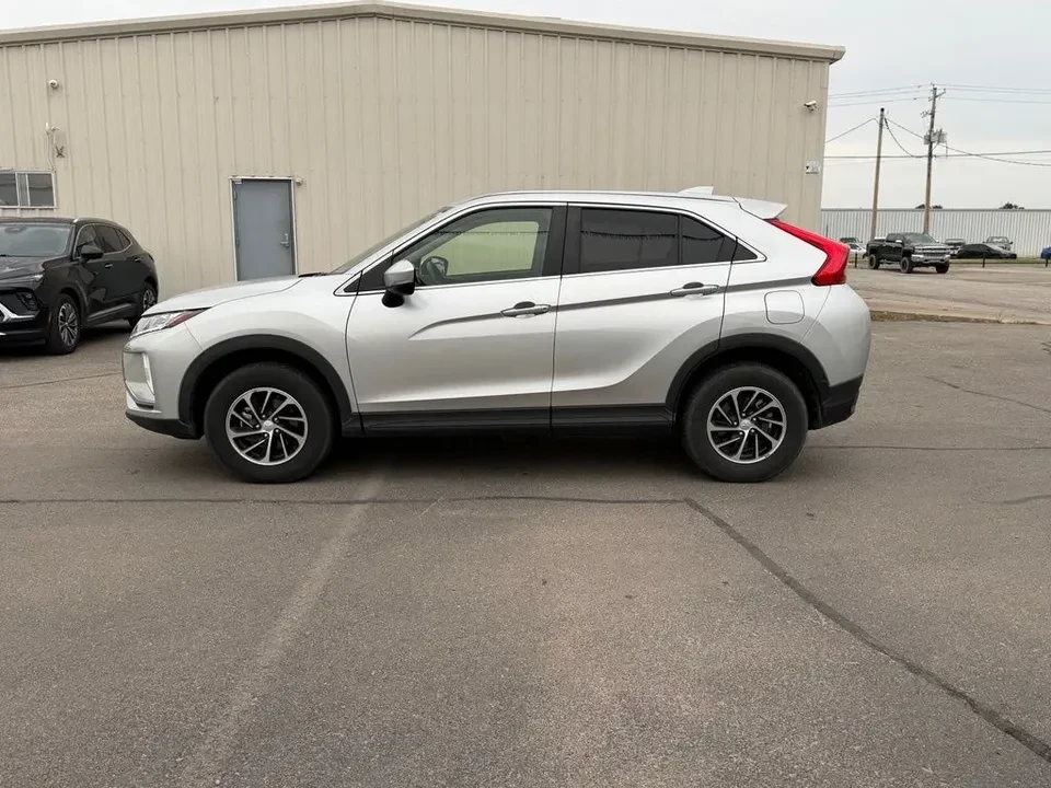 2020 Mitsubishi Eclipse Cross - Image 10 of 14