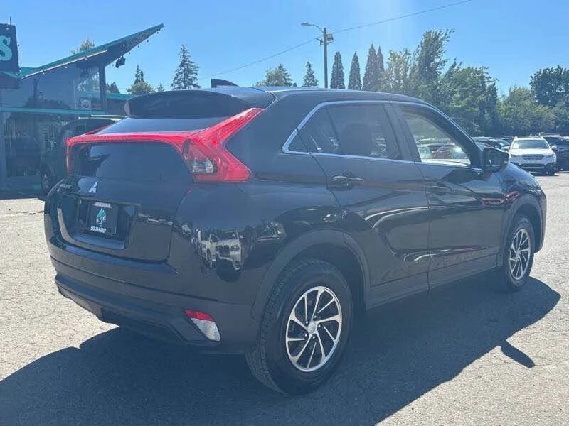 2020 Mitsubishi Eclipse Cross - Image 3 of 8