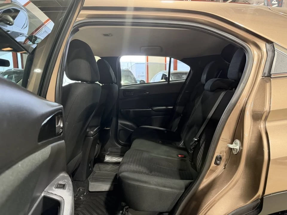 2020 Mitsubishi Eclipse Cross - Image 2 of 3