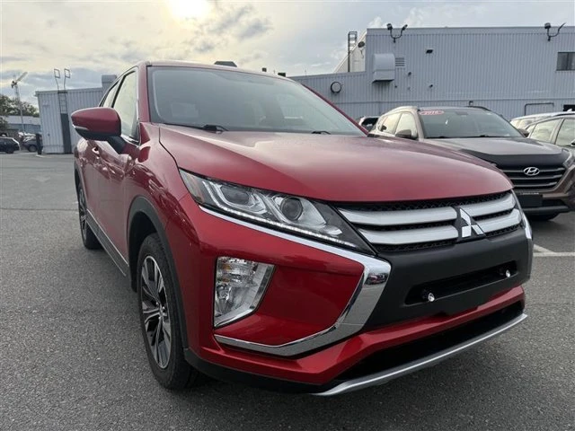 2020 Mitsubishi Eclipse Cross - Image 2 of 8