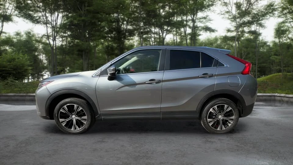 2020 Mitsubishi Eclipse Cross - Image 3 of 18