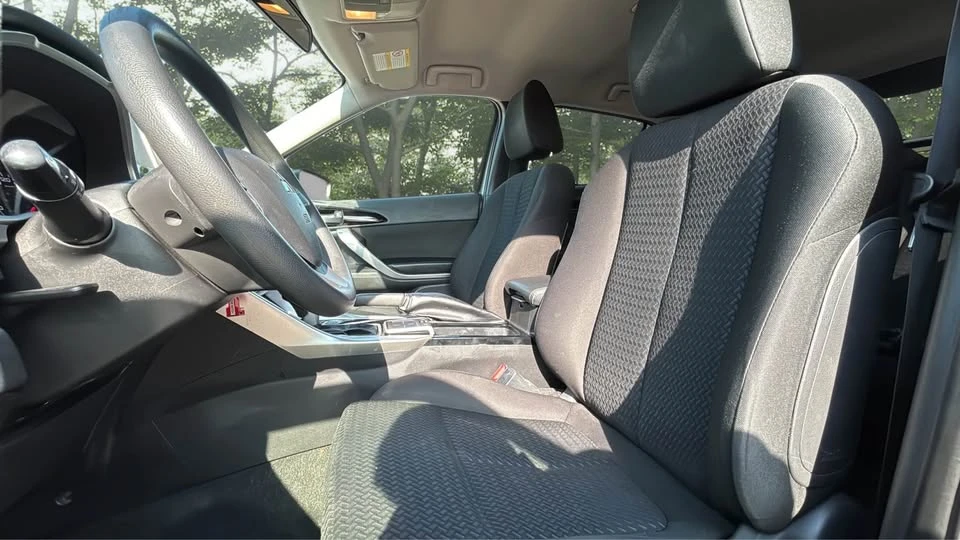 2020 Mitsubishi Eclipse Cross - Image 18 of 18
