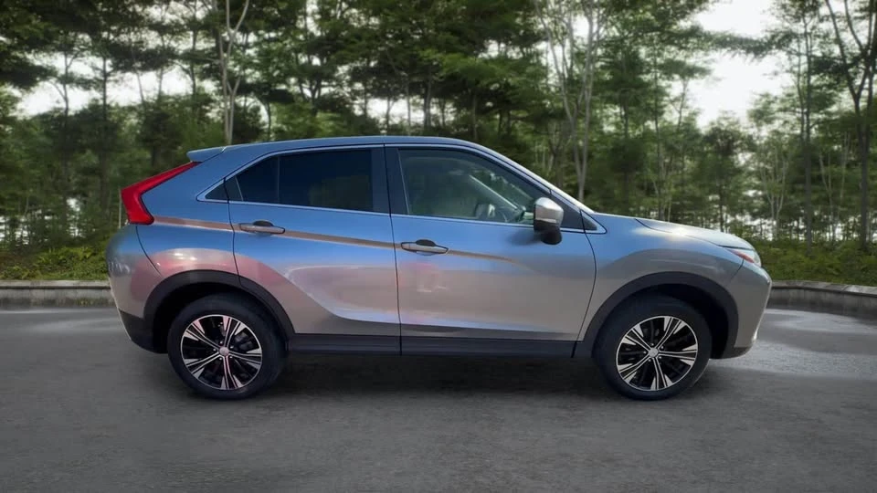 2020 Mitsubishi Eclipse Cross - Image 10 of 18