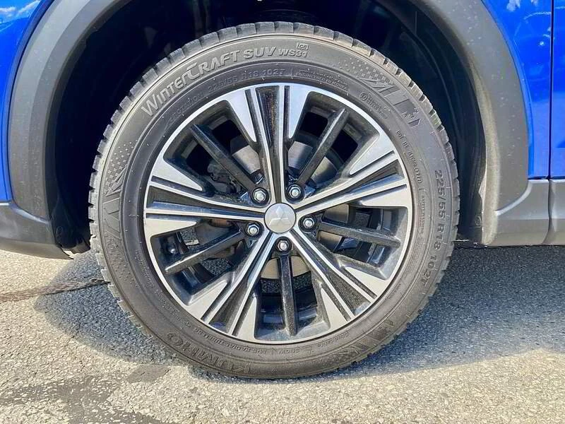2020 Mitsubishi Eclipse Cross - Image 10 of 18