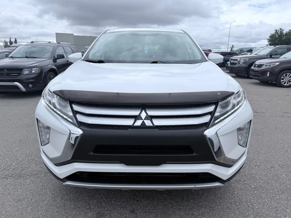 2020 Mitsubishi Eclipse Cross - Image 2 of 17