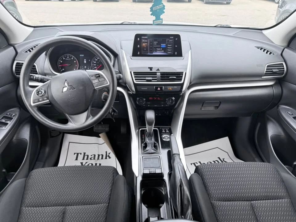 2020 Mitsubishi Eclipse Cross - Image 10 of 17