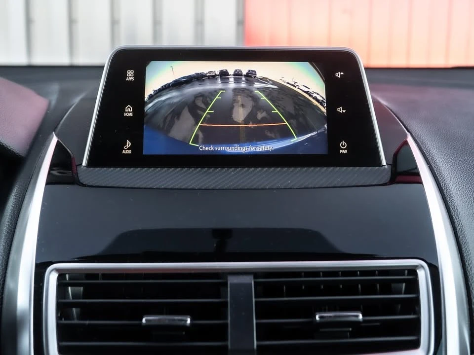 2020 Mitsubishi Eclipse Cross - Image 11 of 20