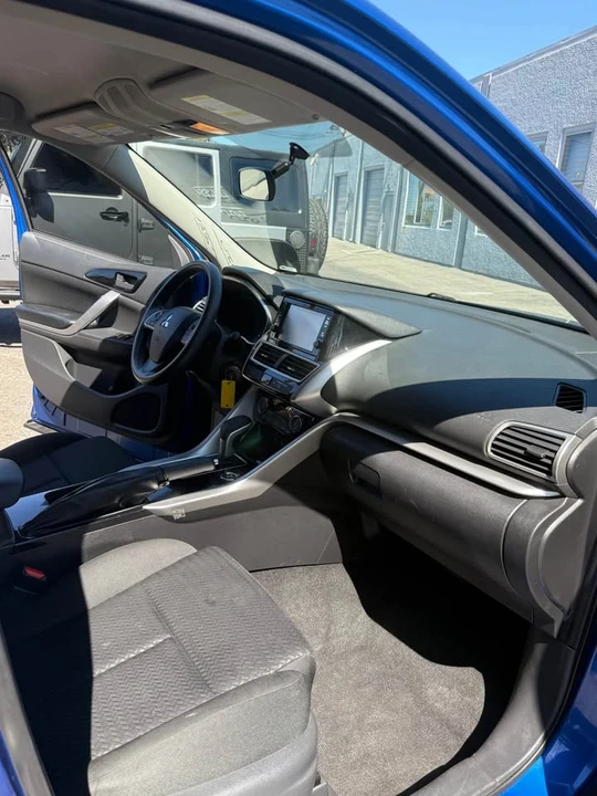 2020 Mitsubishi Eclipse Cross - Image 11 of 13