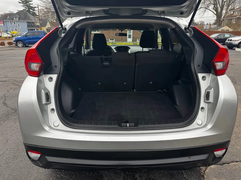 2020 Mitsubishi Eclipse Cross - Image 5 of 9