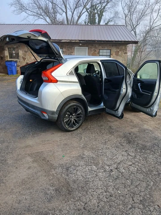 2020 Mitsubishi Eclipse Cross - Image 3 of 4